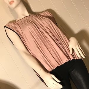 Colorblock Sleeveless Blouse